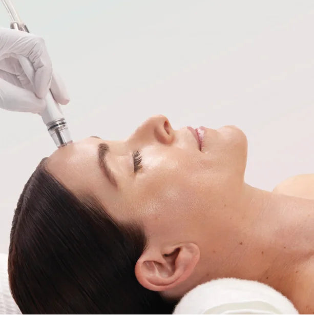 <h3>Skin<strong> Hydration</strong></h3>